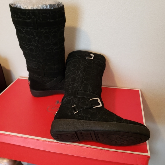 Coach Boots - Picture 4 of 6